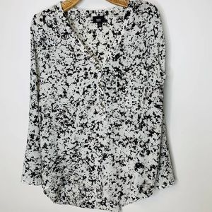 Mossimo Black White Tunic Blouse - Size Small